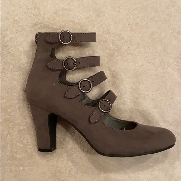 Cute heels - Picture 3 of 8